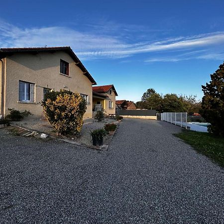Gite La Garrigue Montbarla Exterior foto